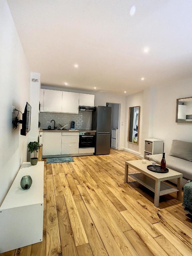 Appartement Studio Hyper Centre Gare Vieil Antibes Mer 2Pers Extérieur photo